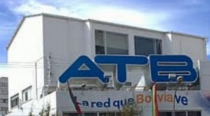 Trabajadores de ATB denuncian seis meses sin salario y cese de emisiones desde La Paz 1