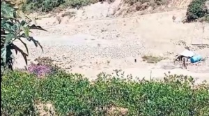 Reportan al menos un muerto en enfrentamientos por explotación de oro en Coripata 1