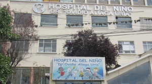 Destituyen al director del Hospital del Niño y Gobernador anunció el traslado de cirugías al Hospital El Alto Sur 1