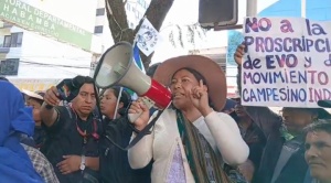 Evistas realizan vigilia en el TED de Cochabamba; rechazan inhabilitación de Morales 1