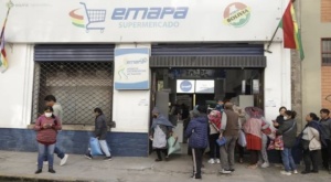 Emapa vende dos litros de aceite al mes por persona y Gobierno denuncia que comerciantes compran para revender 1