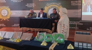 Policía secuestra cachorros de dinamita y detonadores; viceministro asegura que iban a ser usados en marcha evista 1