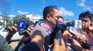 Cronembold admite que era vecino de “Tuta”, pero niega vínculos; analizará su futuro político 1