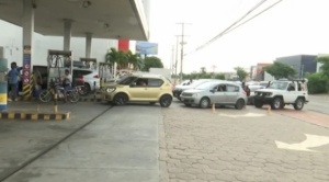 Asosur Santa Cruz denuncia que recibe  30% menos de combustible; la ANH niega  reducciones 