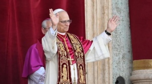 |ANÁLISIS|León XIV: un papa entre dos mundos, para unir uno solo|Horacio Calvo|