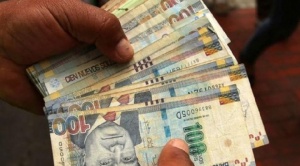 La moneda peruana logra superar los 5 bolivianos en el Desaguadero, el cambio es volátil