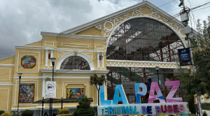 Bloqueos evistas perjudican salidas desde la terminal paceña hacia Santa Cruz