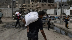 Reportan al menos 50 gazatíes muertos cerca de un centro de ayuda de GHF