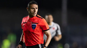 Vargas reaparecerá en el clásico tras un mal arbitraje en la Sudamericana 