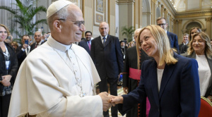 El Papa insta a los gobernantes a atajar la "inaceptable" desigualdad en favor de la paz