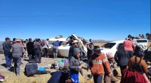 Reportan choque de dos vehículos en la vía a Carabuco con fallecidos