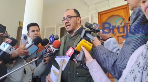 Justicia admite recurso para inhabilitar a candidatos que no dimitieron a cargos electos; el TSE está preocupado