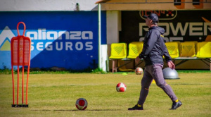 The Strongest incumple un pago salarial y el plantel no entrena 