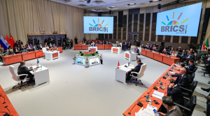 Arce participará en cumbre de BRICS con el objetivo de buscar nuevos mercados