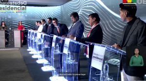 Candidatos respaldan reformas a la Justicia y Carta Magna; Andrónico apoya sólo una reelección