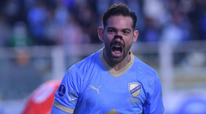 Cauteruccio vuelve a “vacunar” al Cienciano