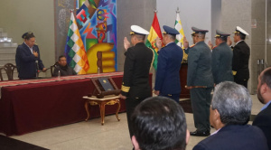 Arce posesiona al nuevo Alto Mando Militar "con el objetivo de garantizar paz y gobernabilidad" 