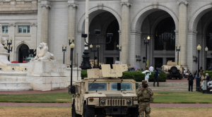  Autoridades de Washington demandan al Gobierno de Trump por la "toma hostil" de la Policía