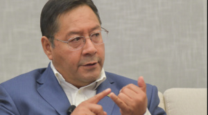 Arce no se refiere a Paz ni a Quiroga, pero felicita a “cada boliviana y boliviano”