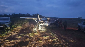 Incautan en Paraguay una avioneta con matrícula boliviana y detienen a tres personas