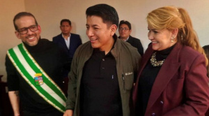 Áñez y Pumari asisten a audiencias este viernes; se espera la liberación del excívico