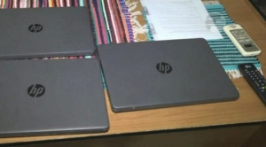 Policía recupera 12 laptops robadas gracias a que una tenía GPS y detiene a dos personas