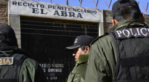 Un interno del penal de El Abra fue asesinado a puñaladas y su esposa muere al conocer la noticia