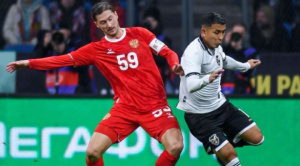 La selección vuelve a ser una visitante débil y Rusia la golea