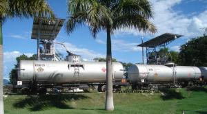 Puerto Aguirre denuncia que la Aduana impide la descarga de combustible