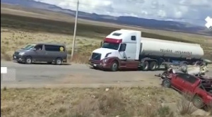 Accidente en la carretera La Paz - Oruro deja un fallecido y dos heridos