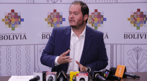 Diputado Alarcón considera que Dorgathen debe ser destituido, pero que Arce lo protege