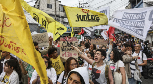 Residentes de las favelas de Río de Janeiro protestan contra la "masacre" policial