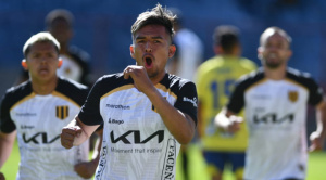 Pidiendo hora, el Tigre gana en El Alto y alcanza al líder