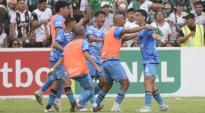 Con gran remontada, Blooming vence a Oriente en el final 