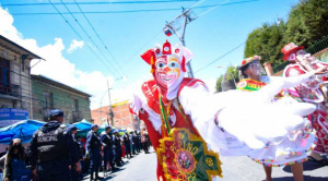 Alcaldía paceña denuncia apropiación indebida del pepino en una festividad peruana