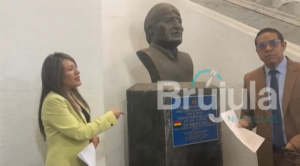 Legisladores de APB enviaron una nota al presidente de Senadores para que retiren el busto de Morales 