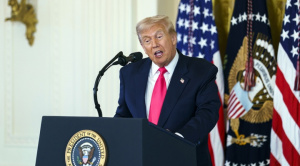 Trump autoriza liberar los archivos Epstein, pero no hay fecha segura de difusión