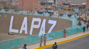 Alcaldía entrega avenida y restablece el funcionamiento integral de los Puentes Trillizos