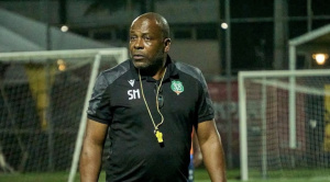 Surinam, rival de Bolivia en la repesca, se queda sin DT