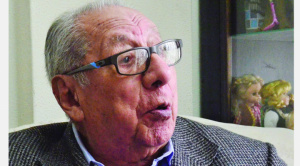 Fallece Walter Navia, pilar de la lingüística y la filosofía del lenguaje