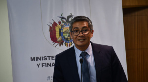 Ministro Espinoza garantiza el pago de rentas a los jubilados