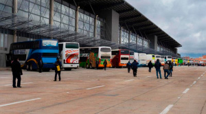 Aumentan solicitudes de viaje para menores; bajan de bus a padre e hijo que no tenían autorización 