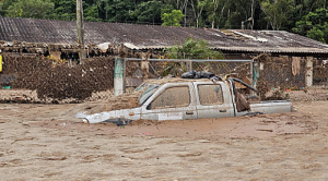Gobierno confirma que hay 20 muertos por las inundaciones en el municipio de El Torno