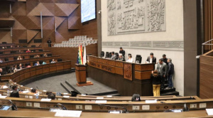 Diputados reaudan sesión para tratar el PGE 2026 y dos créditos externos
