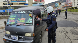 Alcaldía de La Paz califica de “arbitrario  y abusivo” el alza de pasajes