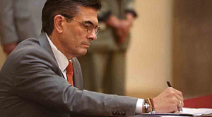 Paz promulga créditos externos por $us 680 millones para impulsar la reactivación económica